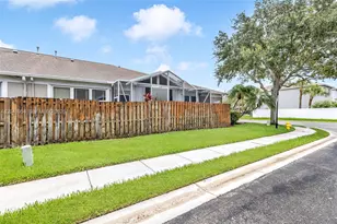 5823 Plum Harbor Cir, Tamarac, FL 33321 - Photo 31