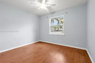 5823 Plum Harbor Cir, Tamarac, FL 33321 - Photo 23