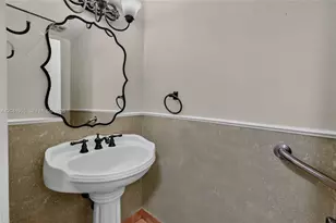 7055 W 3rd Ct, Hialeah, FL 33014 - Photo 25