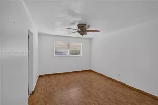 7055 W 3rd Ct, Hialeah, FL 33014 - Photo 17
