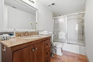 1470 NE 123rd St, North Miami, FL 33161 - Photo 11