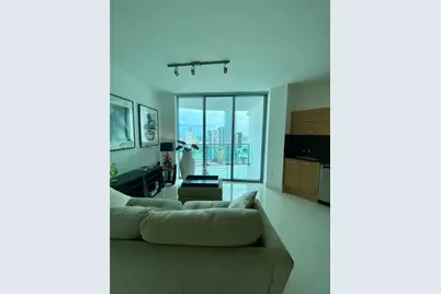350 S Miami Ave #3813, Miami, FL 33130 - Photo 3
