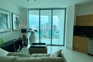 350 S Miami Ave, Miami, FL 33130 - Photo 3