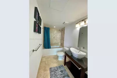 350 S Miami Ave #3813, Miami, FL 33130 - Photo 27
