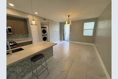 7809 NW 104th Ave #28, Doral, FL 33178 - Photo 9