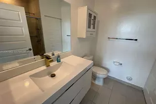 7809 NW 104th Ave, Doral, FL 33178 - Photo 21