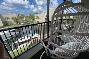 17 Royal Palm Way, Boca Raton, FL 33432 - Photo 3
