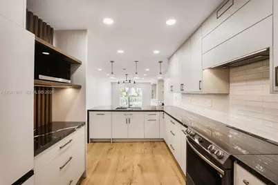 100 Edgewater Dr #142, Coral Gables, FL 33133 - Photo 5