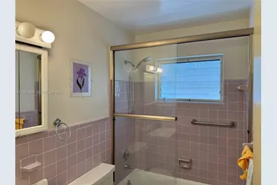 920 SW 11th Ave #11, Hallandale Beach, FL 33009 - Photo 9