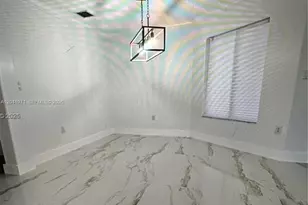 7001 SW 164th Ct, Miami, FL 33193 - Photo 5
