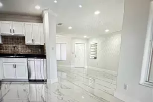7001 SW 164th Ct, Miami, FL 33193 - Photo 9