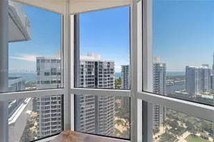 21205 Yacht Club Dr, Aventura, FL 33180 - Photo 19