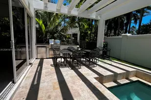 18975 Atlantic Blvd, Sunny Isles Beach, FL 33160 - Photo 7