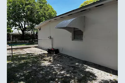 295 NW 189th Ter, Miami Gardens, FL 33169 - Photo 27