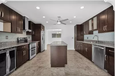 7700 SW 139th Ter, Palmetto Bay, FL 33158 - Photo 5