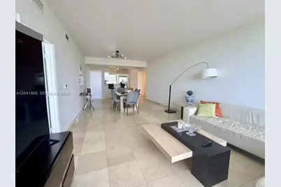 601 NE 36th St #803, Miami, FL 33137 - Photo 13