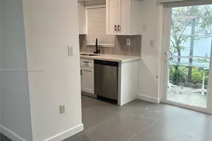 2611 NE 204th Terrace, Miami, FL 33180 - Photo 15