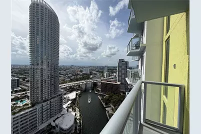 185 SW 7th St #3200, Miami, FL 33130 - Photo 11