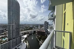 185 SW 7th St, Miami, FL 33130 - Photo 11