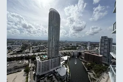 185 SW 7th St #3200, Miami, FL 33130 - Photo 13