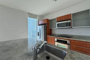 185 SW 7th St, Miami, FL 33130 - Photo 5