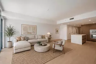 9221 E Bay Harbor Dr, Bay Harbor Islands, FL 33154 - Photo 1
