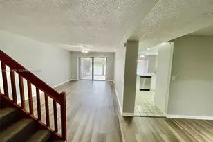 11894 SW 12th Pl, Davie, FL 33325 - Photo 7