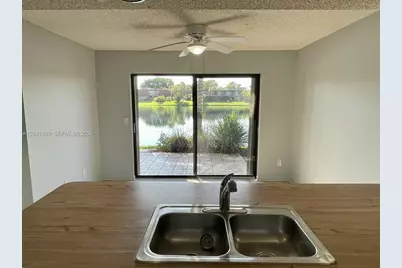 11894 SW 12th Pl #11894, Davie, FL 33325 - Photo 13