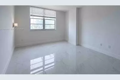 500 Bayview Dr #232, Sunny Isles Beach, FL 33160 - Photo 3