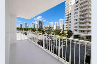 500 Bayview Dr #232, Sunny Isles Beach, FL 33160 - Photo 15