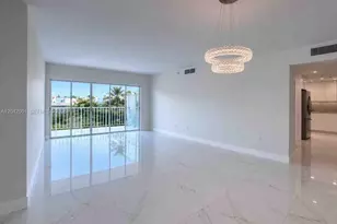 500 Bayview Dr, Sunny Isles Beach, FL 33160 - Photo 7
