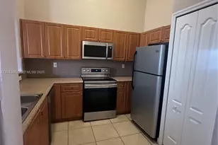 1656 SE 29th Ct, Homestead, FL 33035 - Photo 13