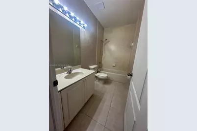 1656 SE 29th Ct #201, Homestead, FL 33035 - Photo 29