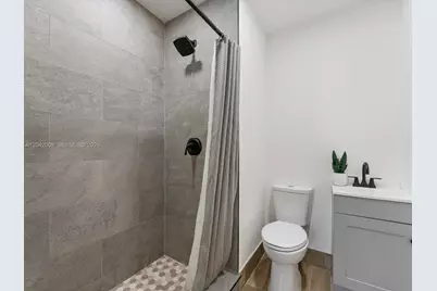 6161 NE 7th Ave #., Oakland Park, FL 33334 - Photo 21