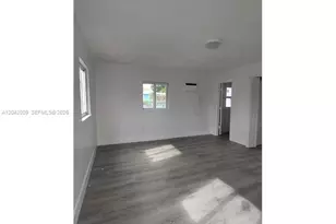 2927 NW 60th St, Miami, FL 33142 - Photo 7