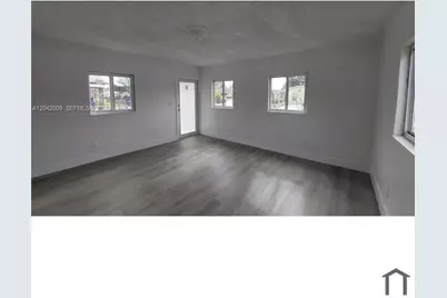 2927 NW 60th St, Miami, FL 33142 - Photo 9