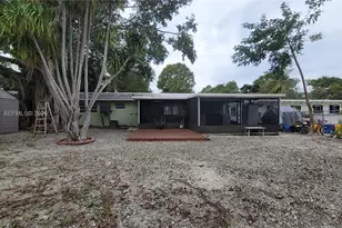 664 Colson Dr, Key Colony, FL 33037 - Photo 5