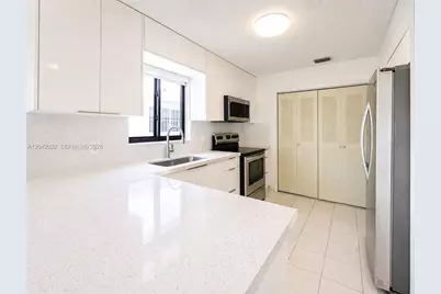 509 NW 57th Ct, Miami, FL 33126 - Photo 19