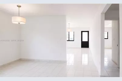 509 NW 57th Ct, Miami, FL 33126 - Photo 9