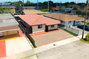 509 NW 57th Ct, Miami, FL 33126 - Photo 3