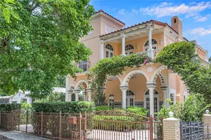 30 NE 44th St, Miami, FL 33137 - Photo 1