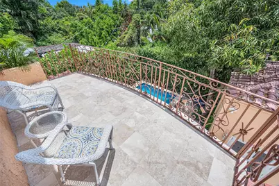 30 NE 44th St, Miami, FL 33137 - Photo 53