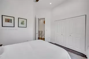 30 NE 44th St, Miami, FL 33137 - Photo 57