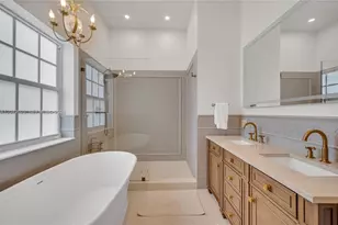 30 NE 44th St, Miami, FL 33137 - Photo 77