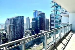 92 SW 3rd St, Miami, FL 33130 - Photo 5