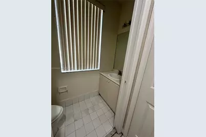 2704 SE 15th Pl, Homestead, FL 33035 - Photo 23