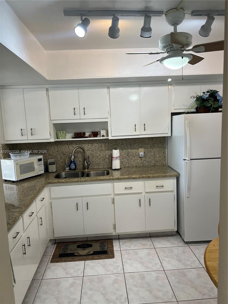 1351 NE Miami Gardens Dr #222E - 1351 NE Miami Gardens Dr #222E, Miami, FL 33179 Luxury Property | Jose Angel Pina
