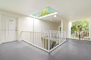 4215 N University Dr, Sunrise, FL 33351 - Photo 3