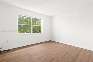 4215 N University Dr, Sunrise, FL 33351 - Photo 15