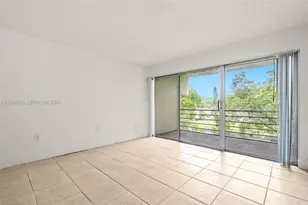 4215 N University Dr, Sunrise, FL 33351 - Photo 9